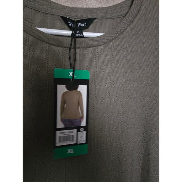 Well Worn Long Sleeve Olive Green Shirt NWT Pretty Texture - Picture 2 of 3